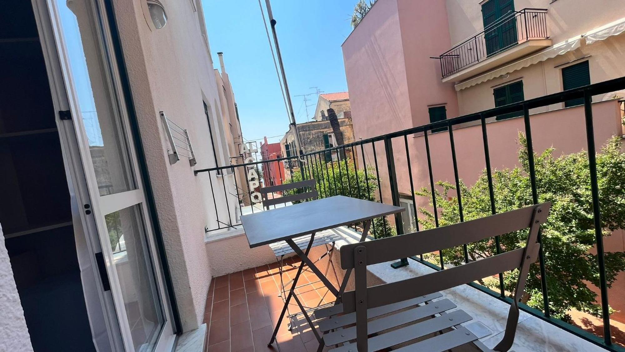 Hotel Al Capo Varigotti Exteriör bild