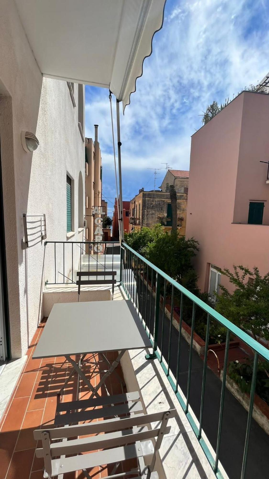 Hotel Al Capo Varigotti Exteriör bild